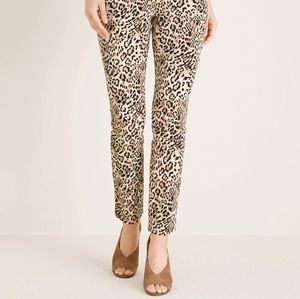 🆕Chico's | So Slimming Girlfriend Ankle Jean Animal Print Size 2